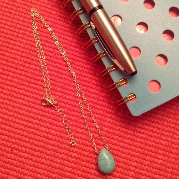 Gold Plated Necklace - Picture 4 of 4