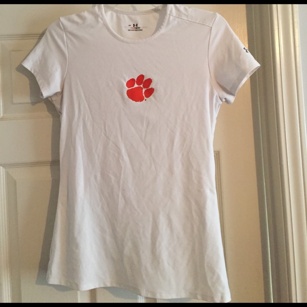 Short Sleeved Under Armour Clemson Shirt
