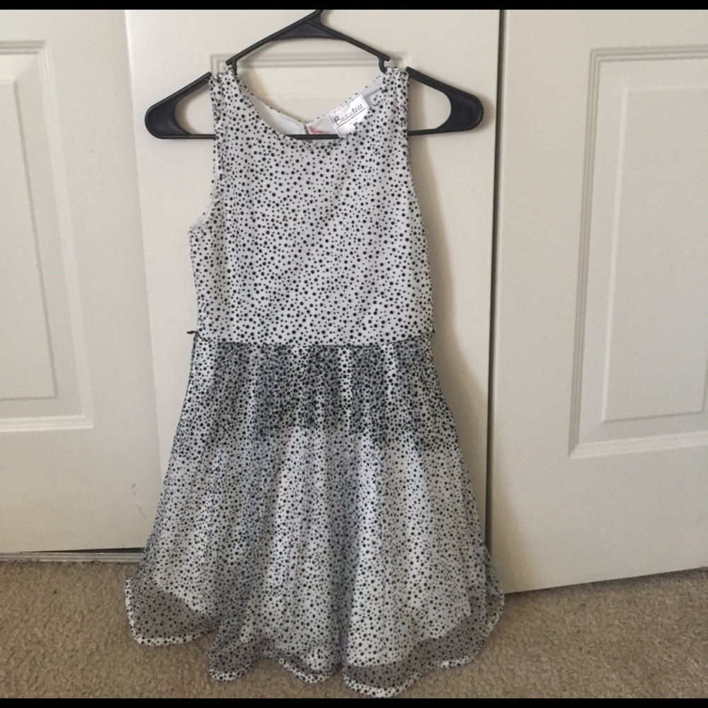 Girls dress