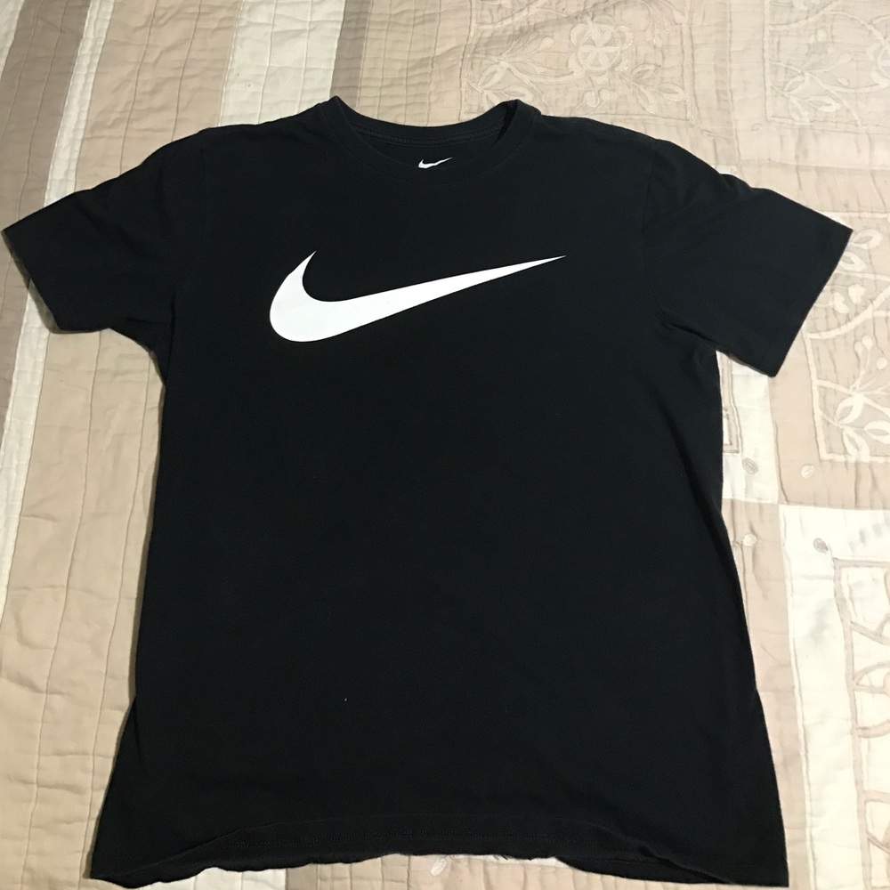 🏆MENS NIKE SWOOSH TEE SHIRT