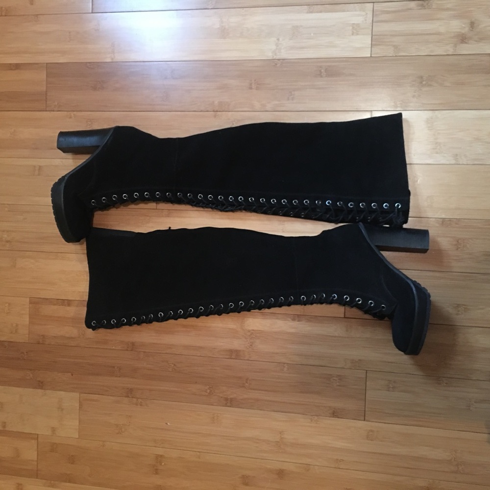 Amazing Aldo over the knee boots! #MeghanTrainor