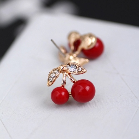 Lovely Cherry Earrings - Picture 3 of 3