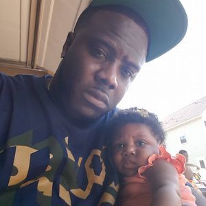 Meet your Posher, Iyomo