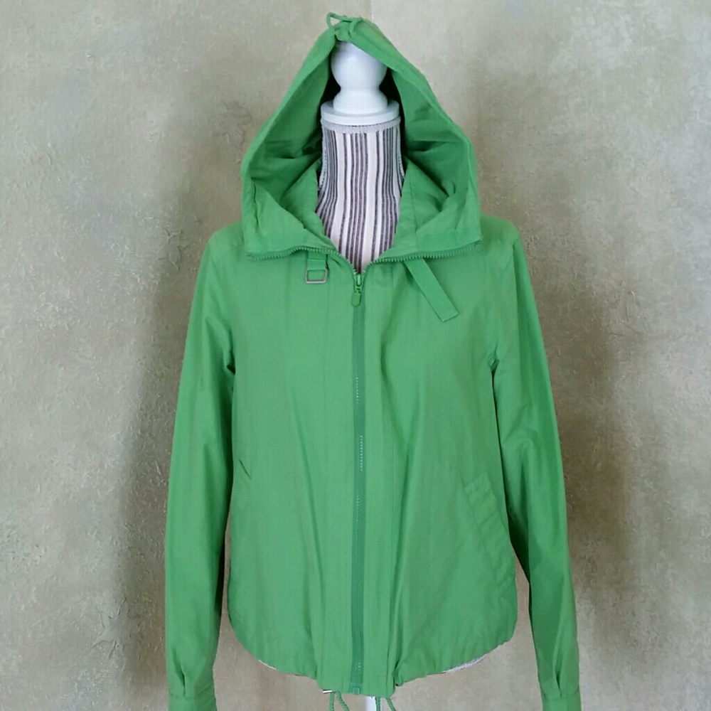 TALBOTS GREEN LIGHTWEIGHT JACKET