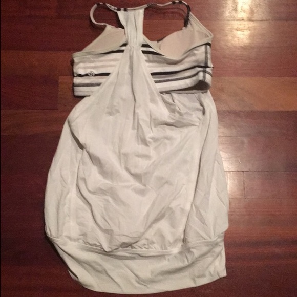 Lululemon Tank - Picture 2 of 3