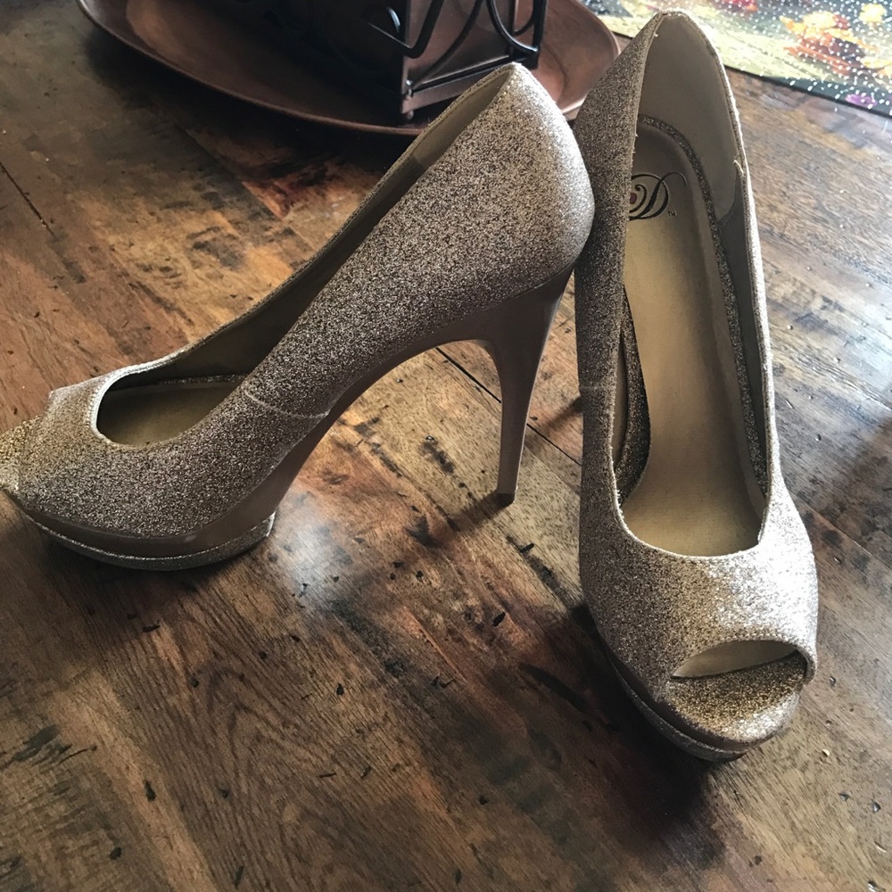 Glitter platform heels
