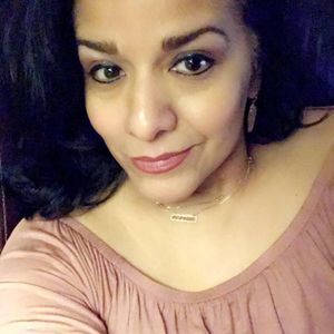 Meet your Posher, Angela