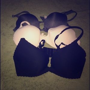 💕❤️bra lot💕❤️