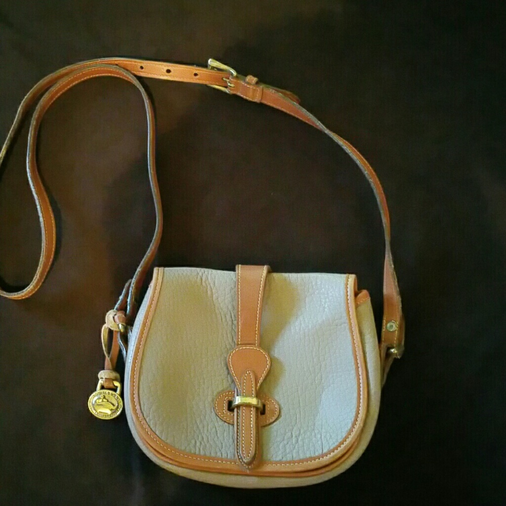 Dooney & Bourke purse