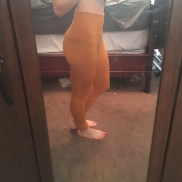 Mustard High waisted warm leggings - Picture 2 of 3