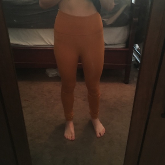 Mustard High waisted warm leggings - Picture 3 of 3