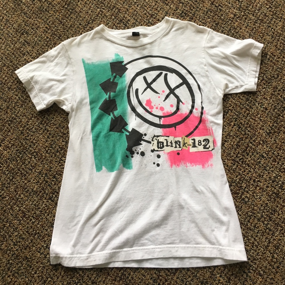 Blink-182 t shirt