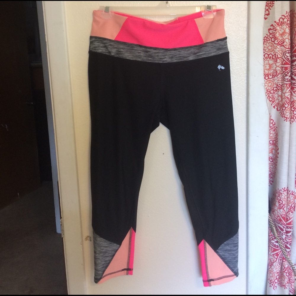 RBX workout capris