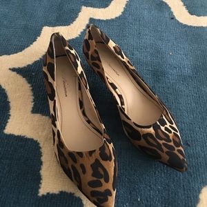 BCBG heels Size 8