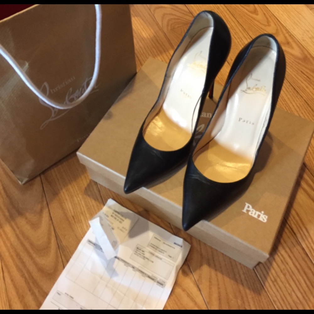 Christian louboutin ( so Kate) size 39