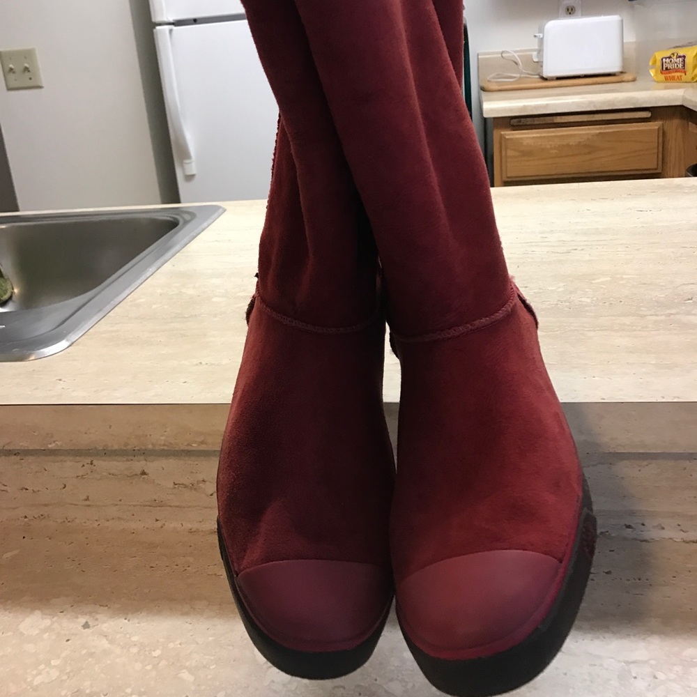 RED UGG BOOTS