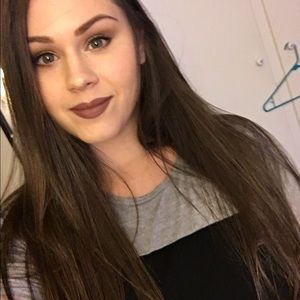 Meet your Posher, Melissa