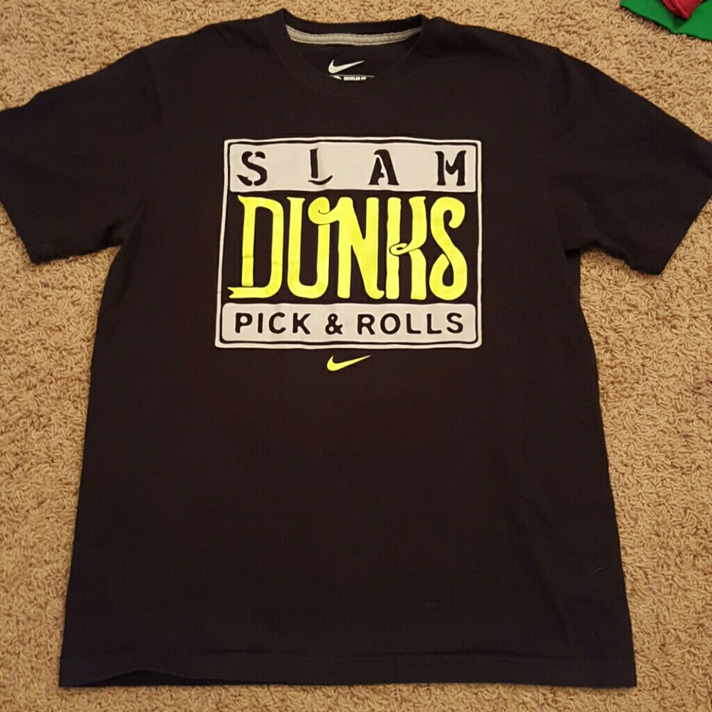 Men's Nike tee