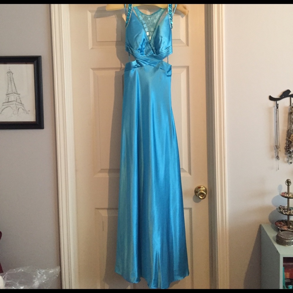 Blue prom dress