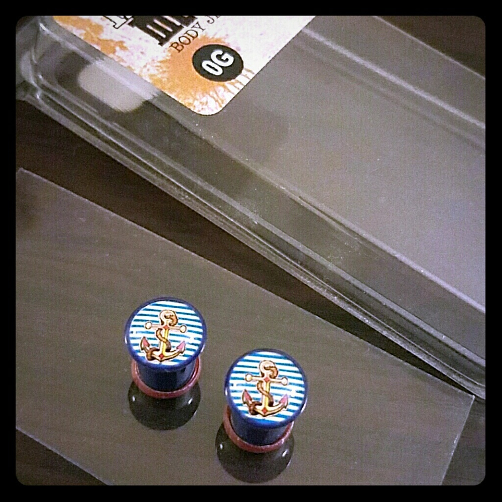 0g anchor plugs