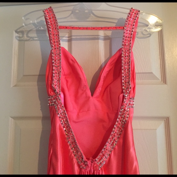 Pink prom dress - Picture 4 of 4