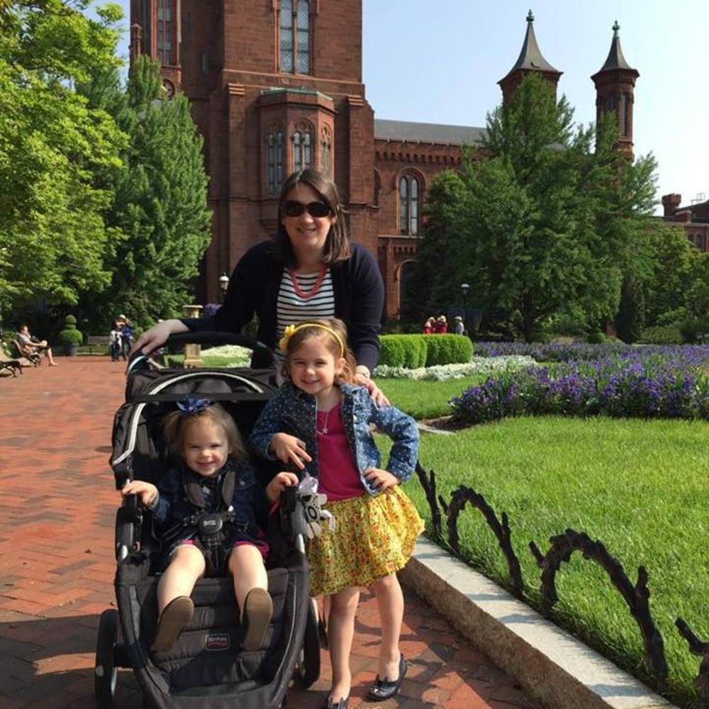 Meet your Posher, Nicole