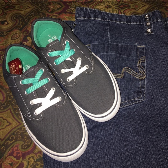 Faded Glory Shoes - 💜LAST CALL💜Gray/Teal Sneakers NWT