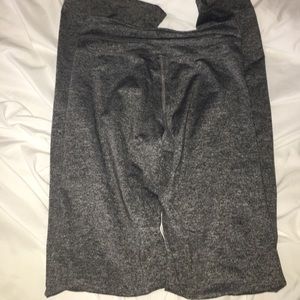 Grey plaid yoga pants