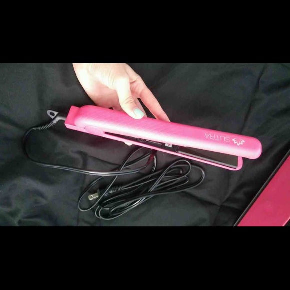 Sutra hair straightener