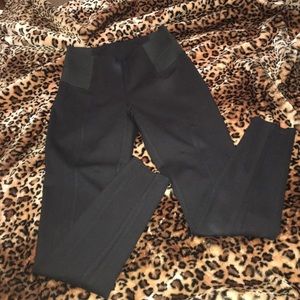 NWOT Limited leggings