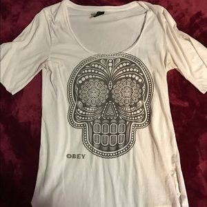 Medium OBEY tshirt never worn