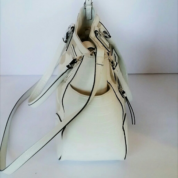 Dana Buchman White/Tan Floral Crocodile Tote - Picture 2 of 5