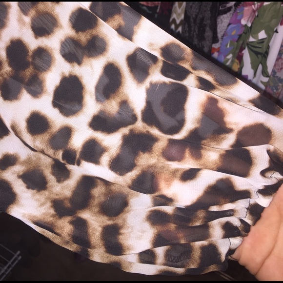 Show Me Your Mumu Leopard Donna Michelle Tunic - Picture 3 of 4