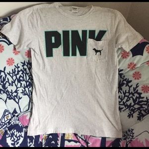 VS Pink t-shirt