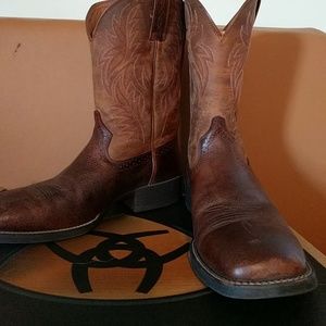 Host pick Ariat boots