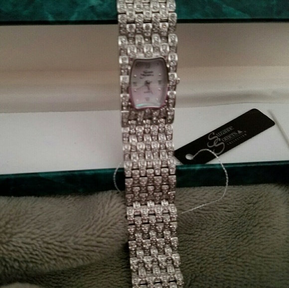 Suzanne Somers Collection Watch - Picture 2 of 4