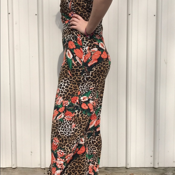 SOLD - Picture 2 of 4