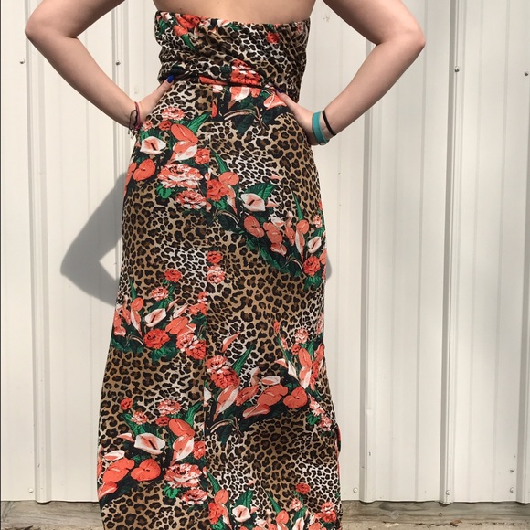 SOLD - Picture 4 of 4