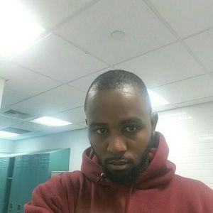 Meet your Posher, Jean