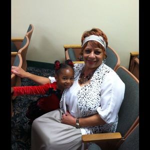 Meet your Posher, Faye