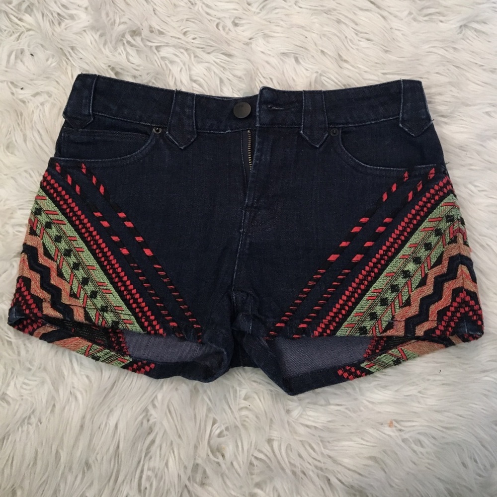 BDG High waisted shorts