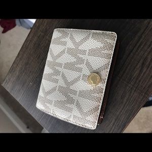 Mk wallet