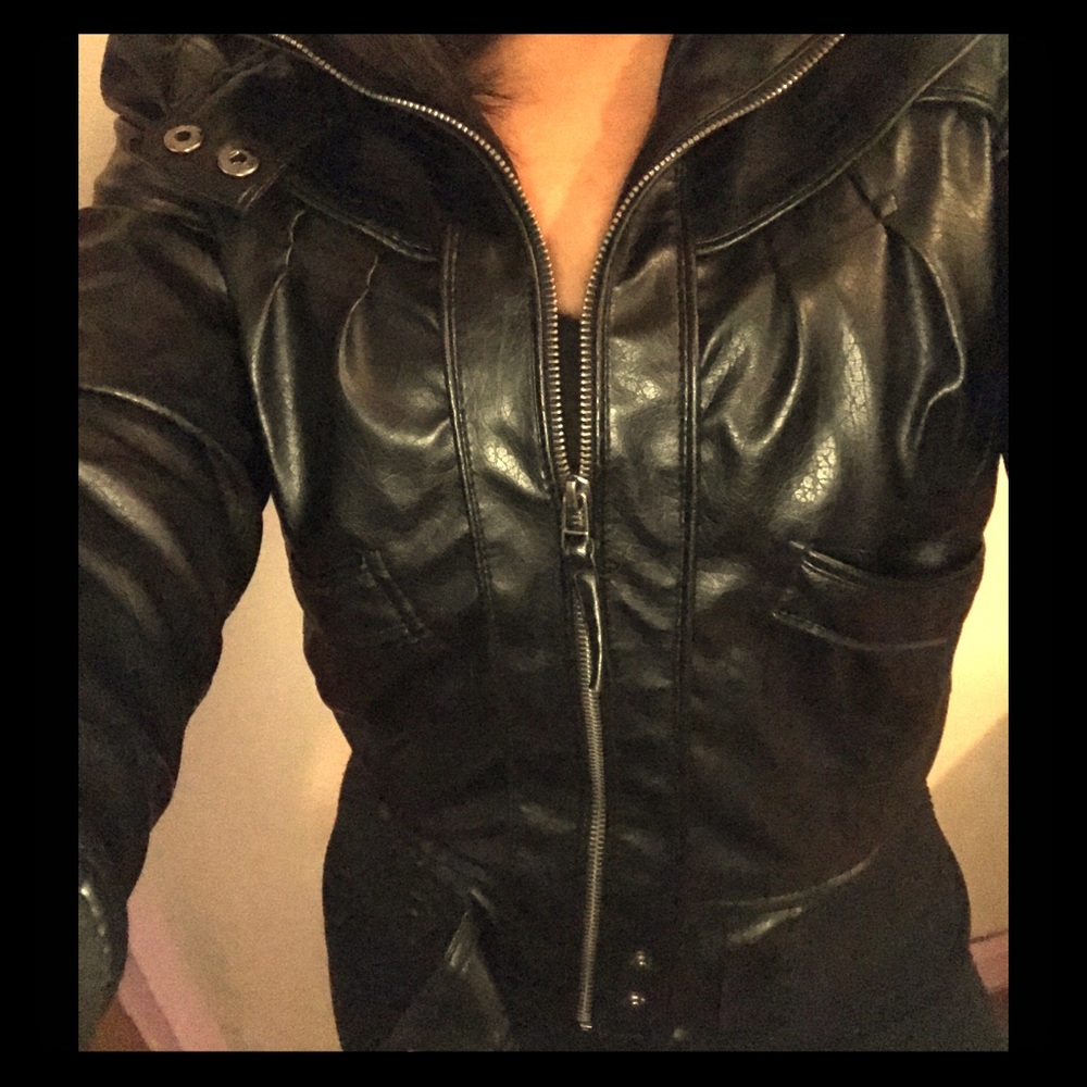 Black leather jacket🖤