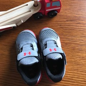 Under Armour boys shoes