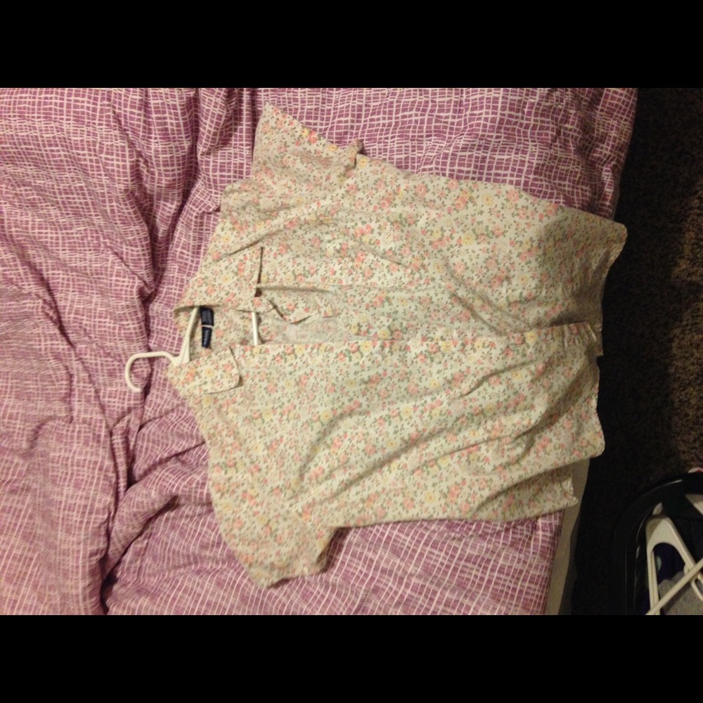 Girly Floral Button Up