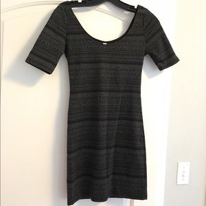 Tight fit patterned dress