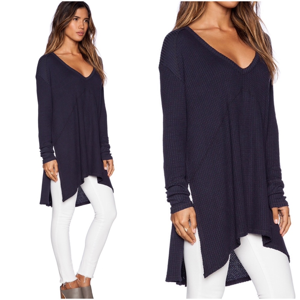 FREE PEOPLE Navy Blue SUNSET PARK Top - Picture 2 of 4