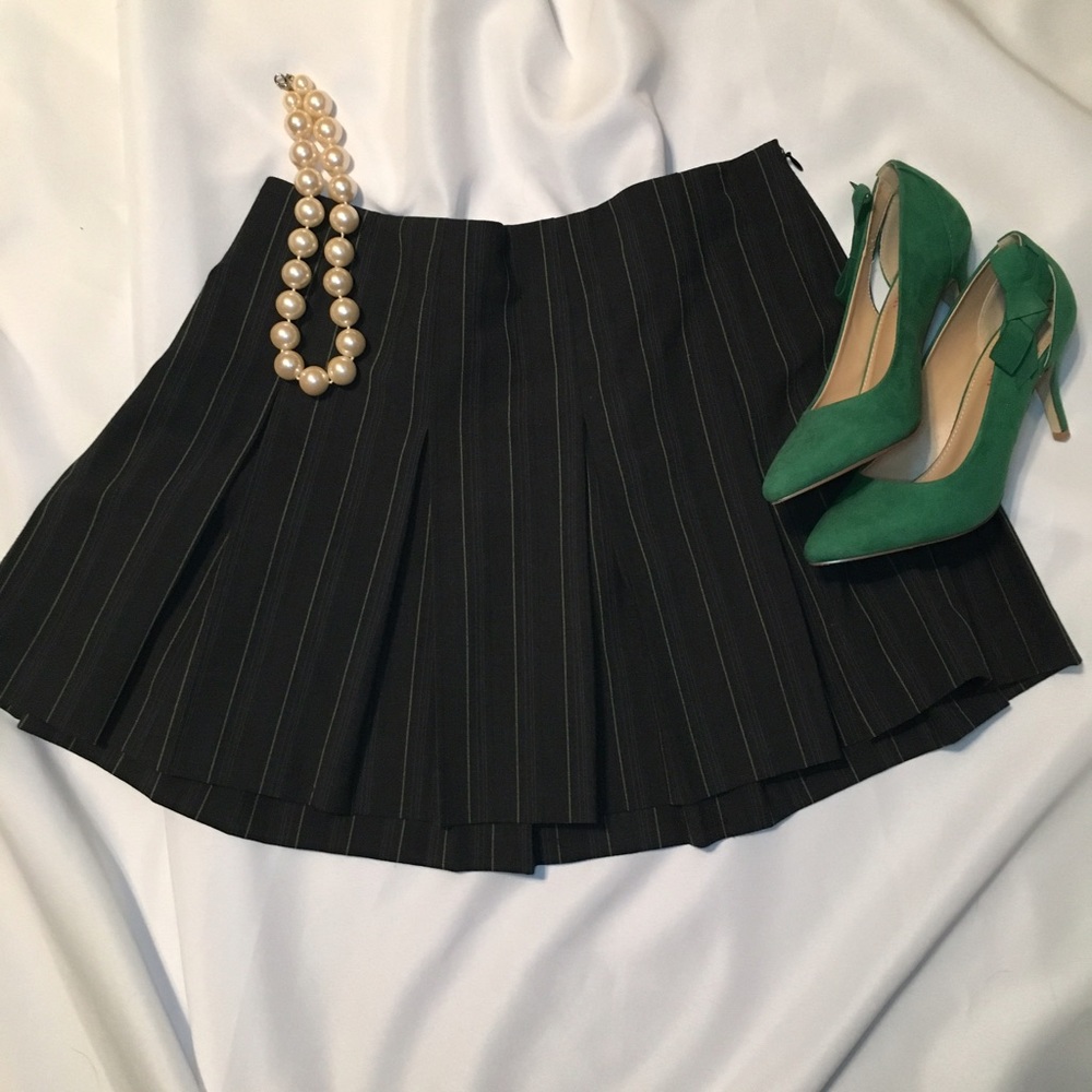 Pinstriped Pleated Mini Skirt