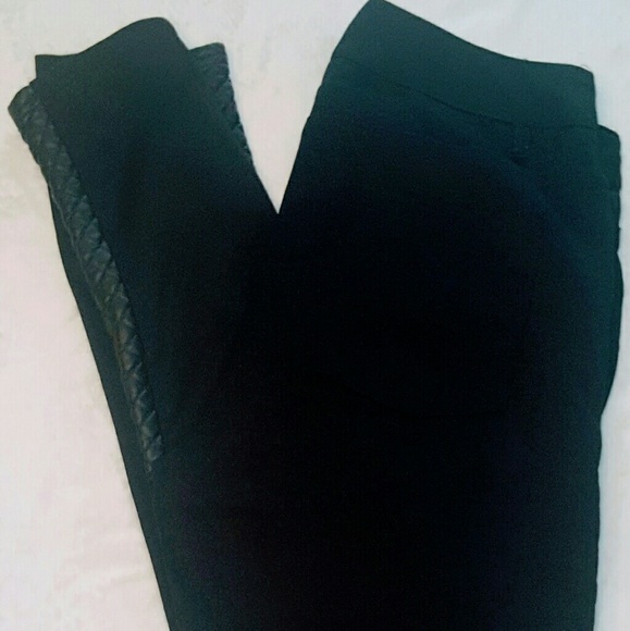 SOLD! Nicki Miraj Black Faux Leather Pants - Picture 4 of 7