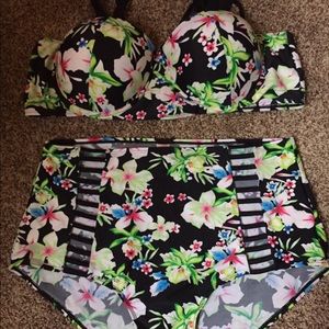 Tropical Plus Size Bikini